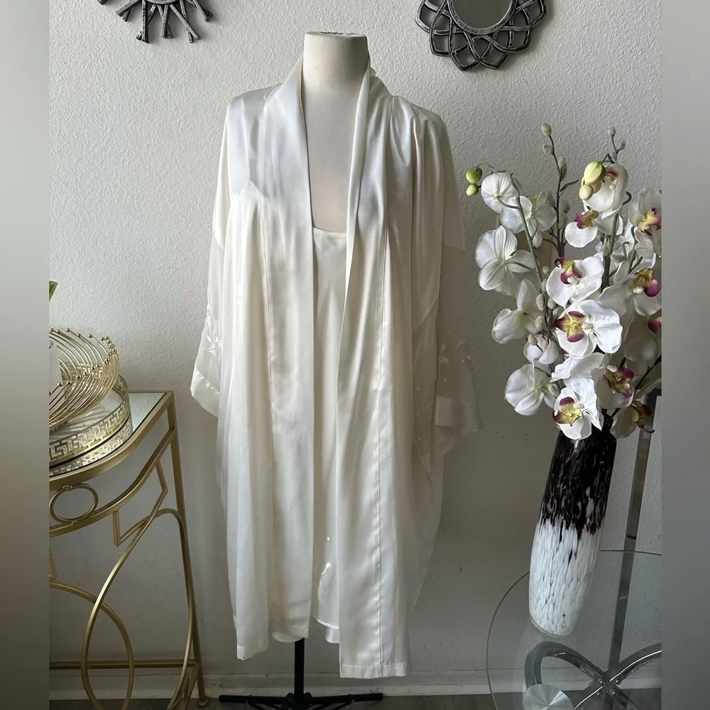 Valerie Stevens Cream Sheer Sleeve satin Robe and nightgown Sz L glamour sexy - Picture 7 of 7